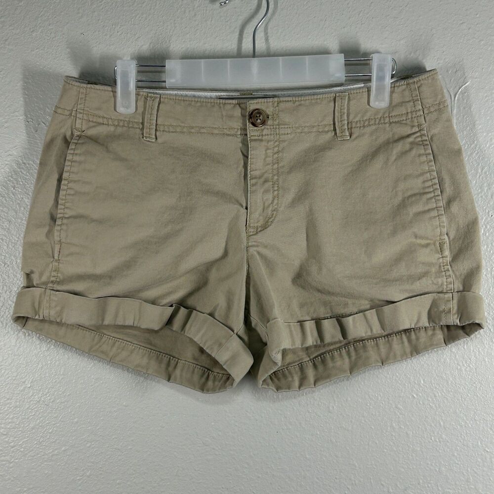 Old Navy Shorts Womens 6 Khaki Chino Roll Cuff 3.5 Inseam Stretch Cotton Casual